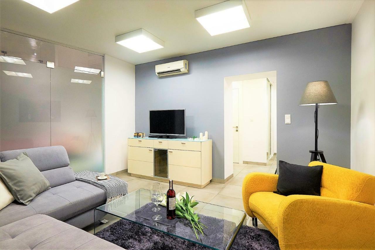 Xavier Boutique Apartment ワルシャワ エクステリア 写真